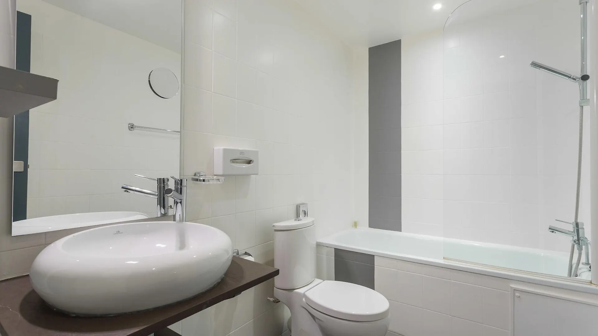 Hotel Logis Jardin De Villiers 3*
