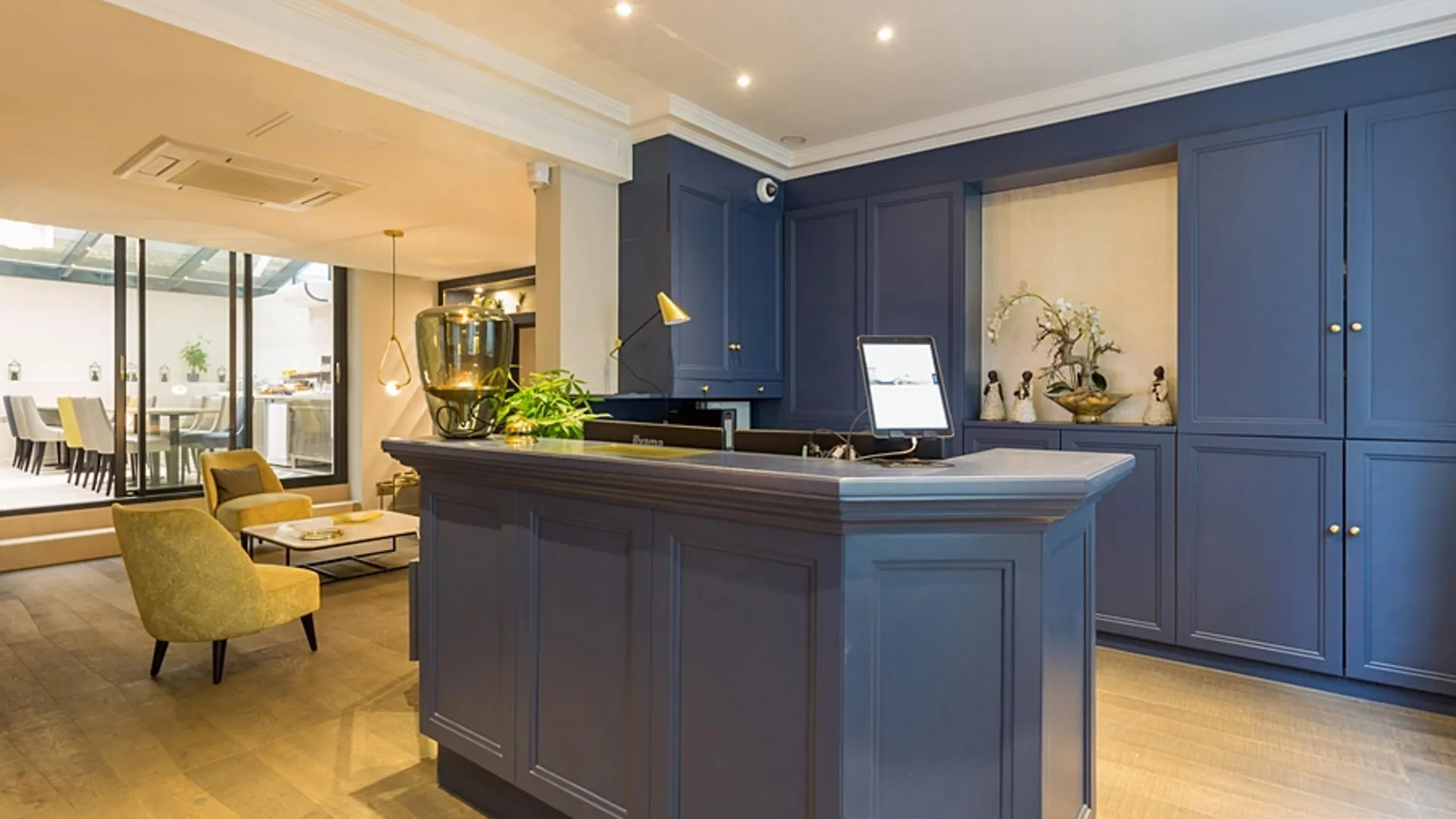 Logis Jardin De Villiers Hotel