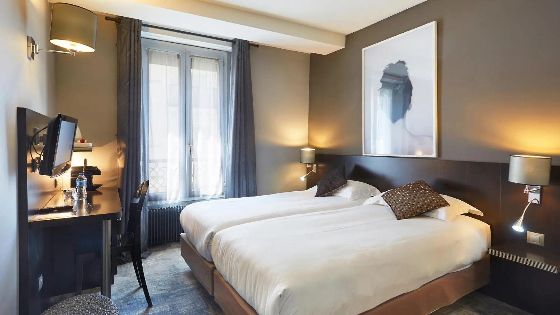Hotel Logis Jardin De Villiers Paris