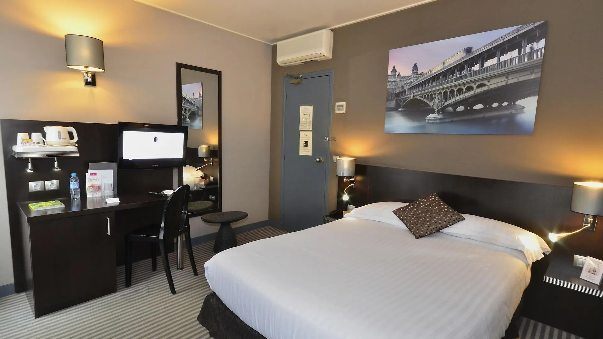 Hotel Jardin De Villiers Paris