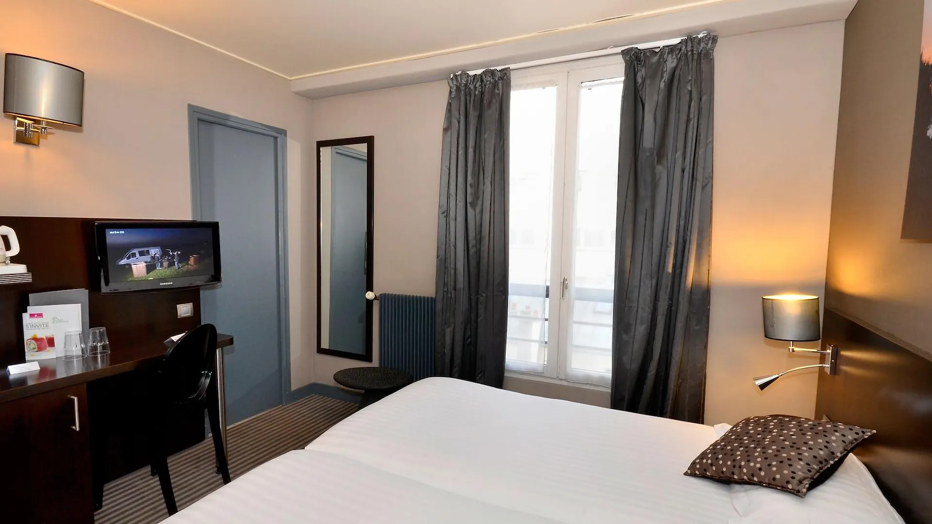 Hotell Logis Jardin De Villiers