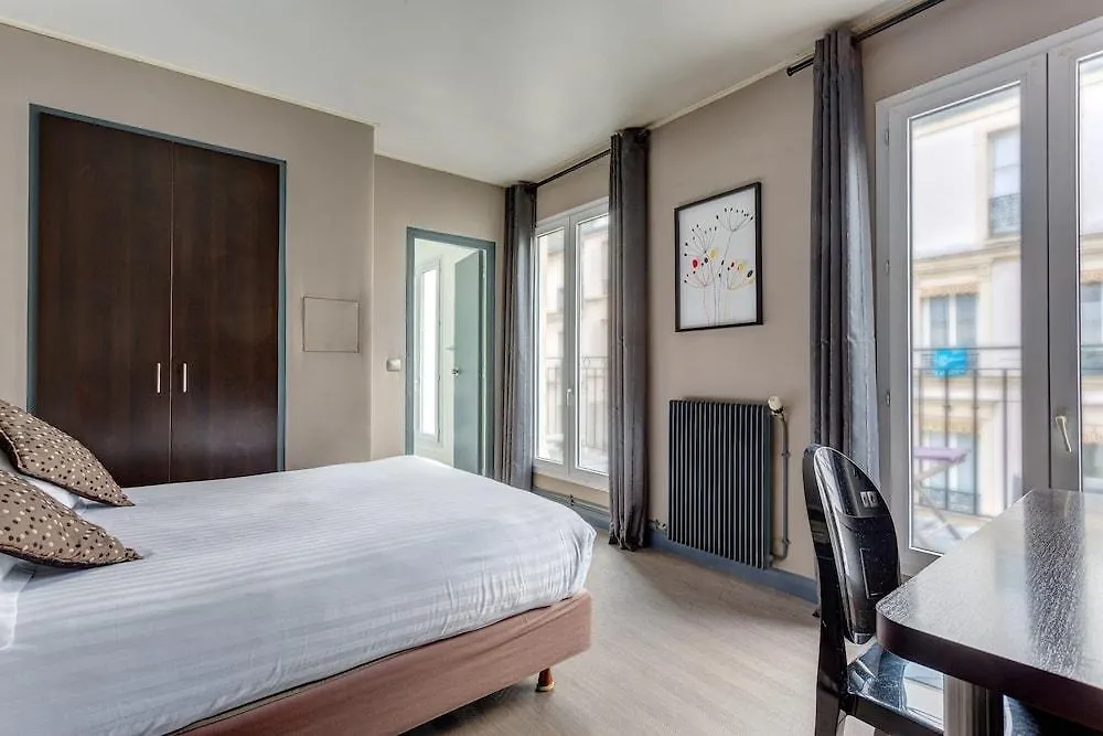 Logis Jardin De Villiers Hotell 3*