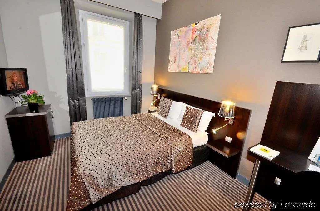 Hotell Logis Jardin De Villiers